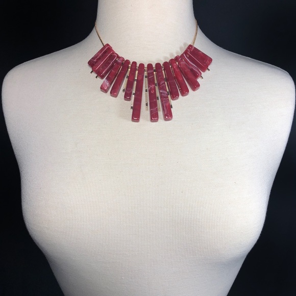Large Red Bar Flared Necklace Earrings Set - Picture 3 of 3